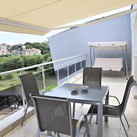 Emberli Penthouse * Лозенец