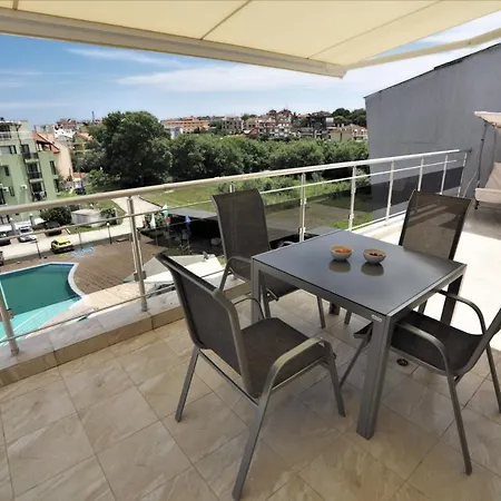 Emberli Penthouse Апартаменты