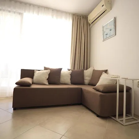 Emberli Penthouse Апартаменты *